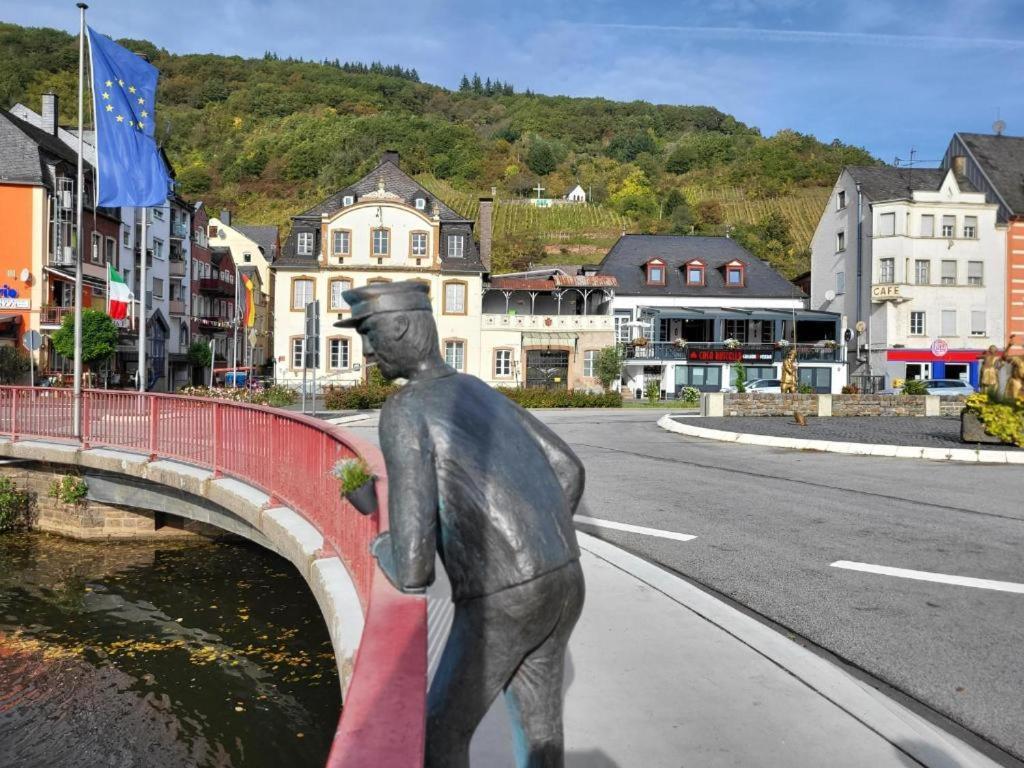Ferienwohnungen Bullay Exteriér fotografie